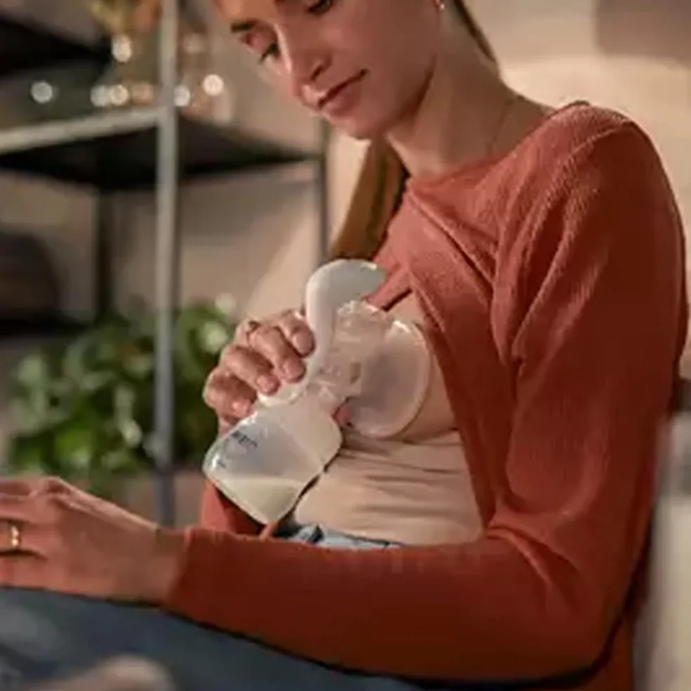 Avent Manual Breast Pump SCF430/01