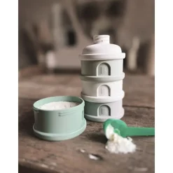 Beaba Formula and Snack Container