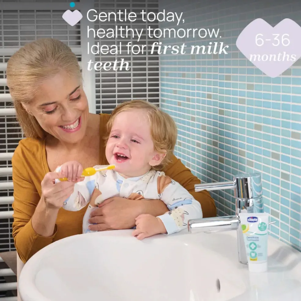 Chicco First Teeth Toothbrush (6-36M)