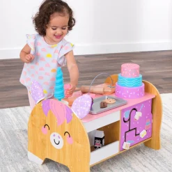 KidKraft Foody Friends: Baking Fun Unicorn Activity Center