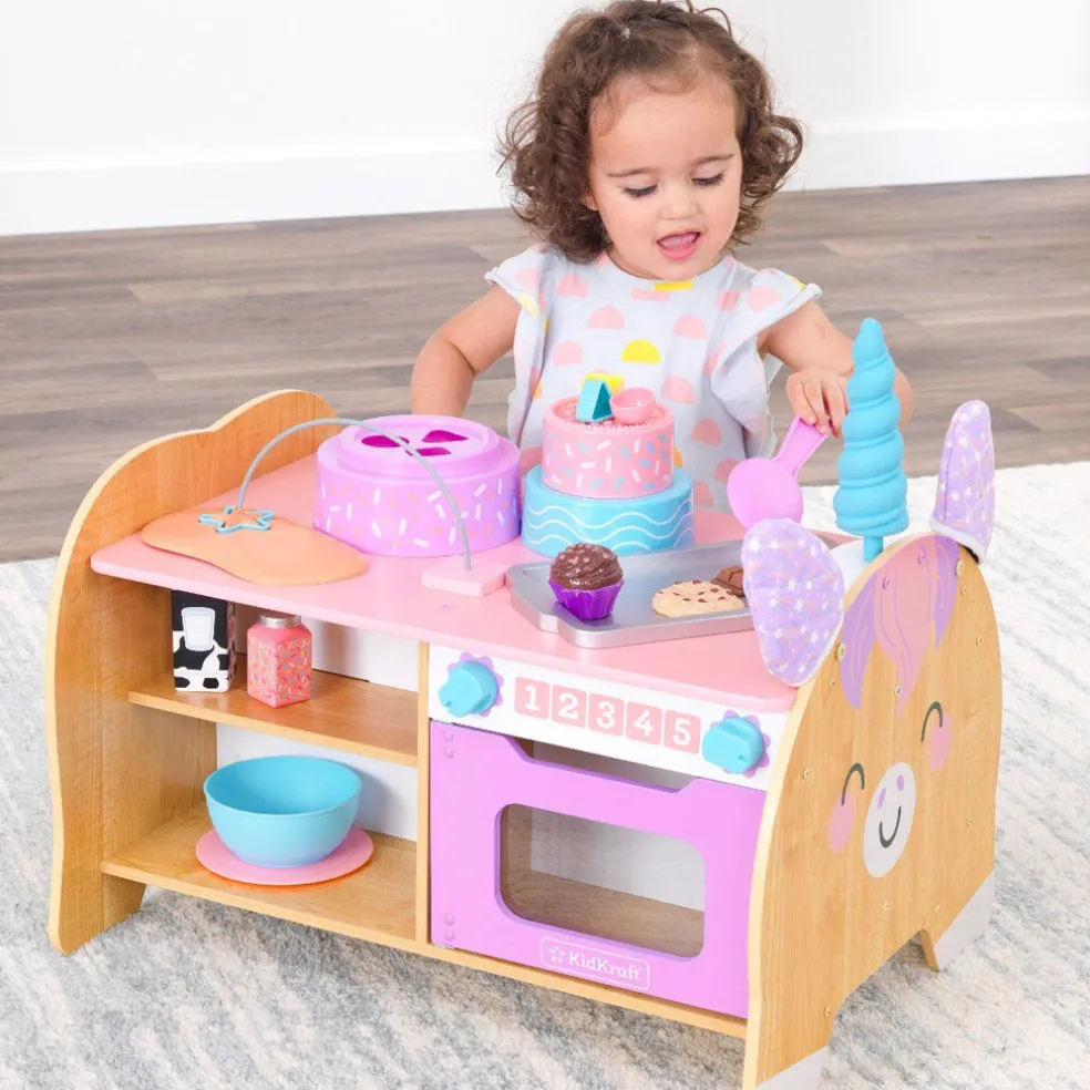 KidKraft Foody Friends: Baking Fun Unicorn Activity Center
