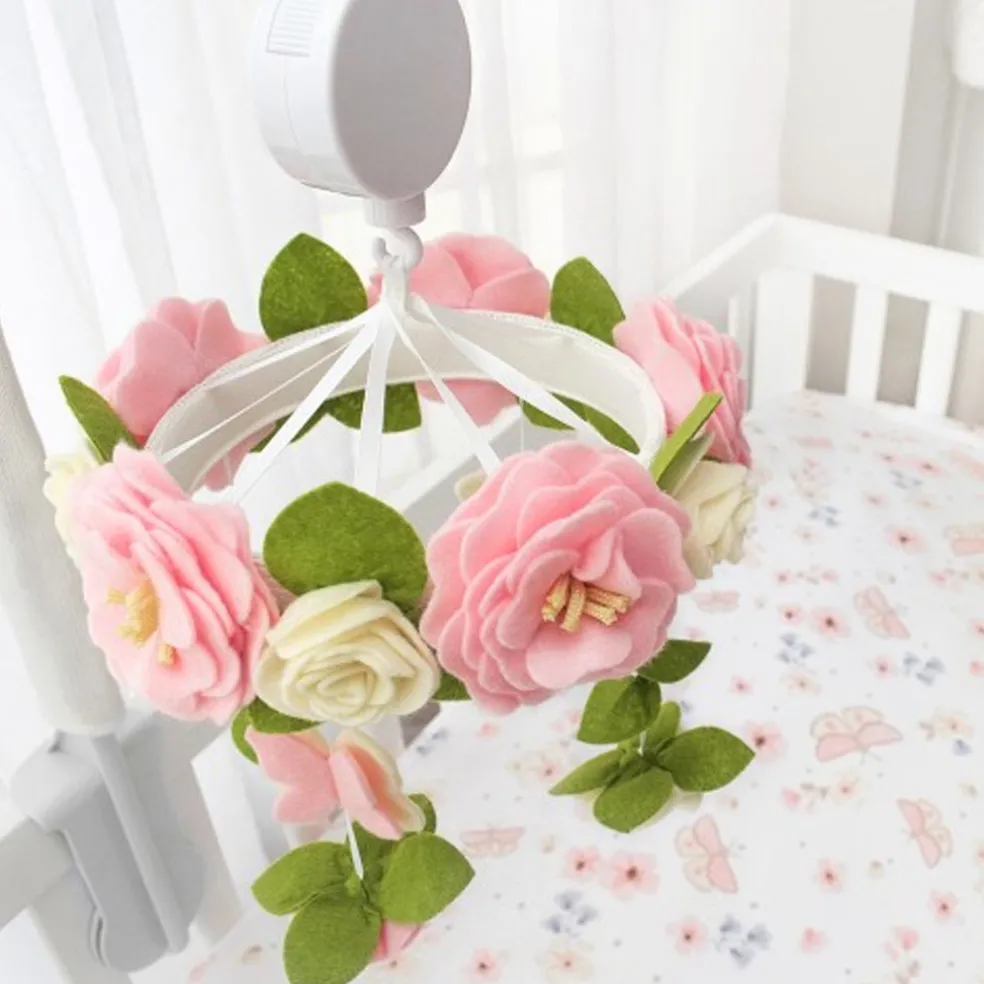 Living Textiles Musical Mobile Set (Floral Wreath)