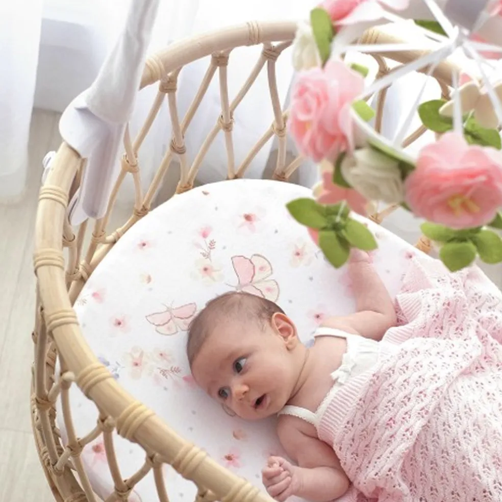 Living Textiles Musical Mobile Set (Floral Wreath)