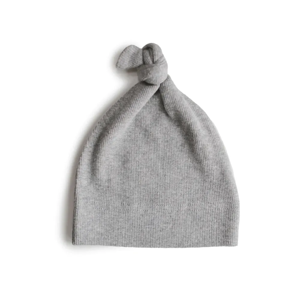 Mushie Ribbed Baby Beanie