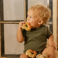 Oli&Carol Paco the Peanut Teether