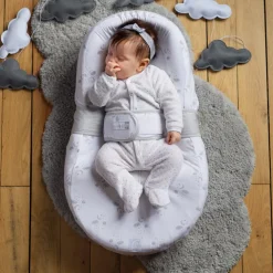 Red Castle Cocoonababy Nest with Fitted Sheet