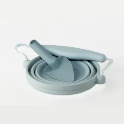 Scrunch in the Garden – seedling pot and trowel