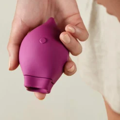Smile Makers The Poet Clitoral Suction Vibrator