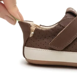 Tip Toey Joey Urbany - Old Brown/ OB Holes